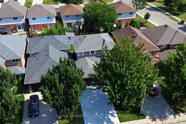 Additional image 49 of 11 Jacqueline Blvd