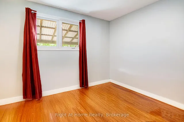 Additional image 26 of 63 Martindale Cres