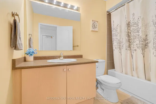 Additional image 30 of 67 Roundstone Dr