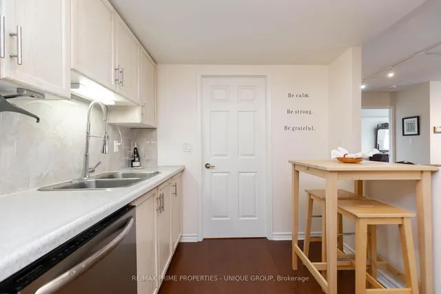 Additional image 17 of 18 Concorde Pl Unit 726