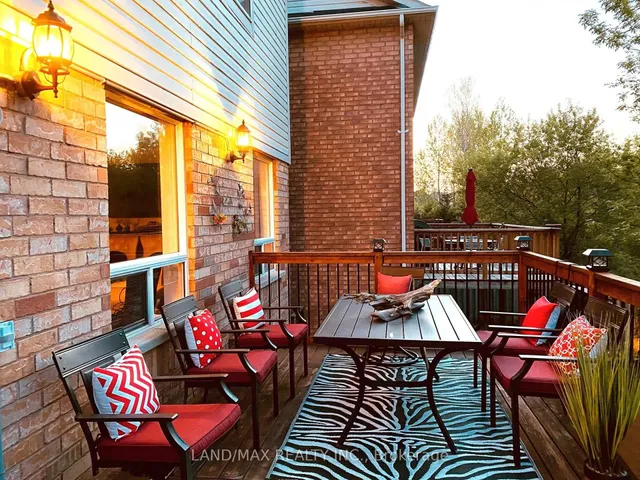 Additional image 15 of 50 Charleswood Circ