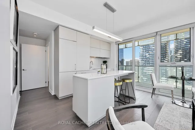 Additional image 11 of 15 Lower Jarvis St Unit 2110