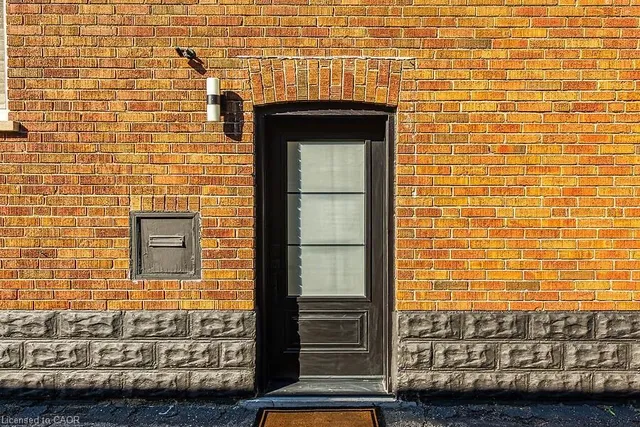 Additional image 32 of 515 Upper James St