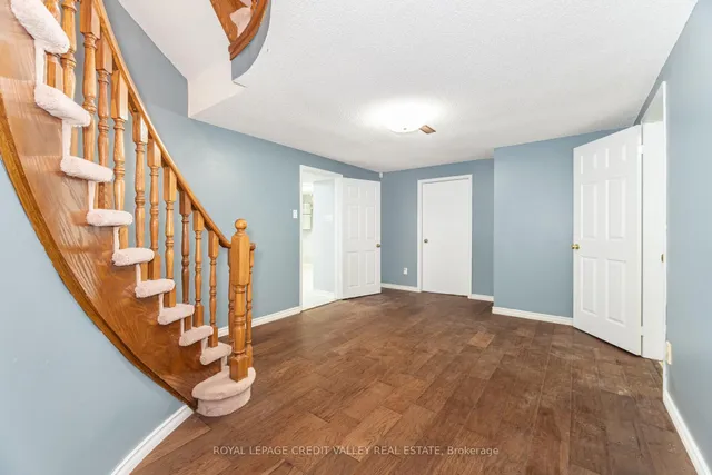 Additional image 34 of 14 Starling Crt