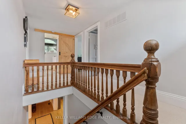 Additional image 23 of 982 Highway 8