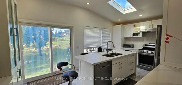 Additional image 33 of 6 Canton Ave