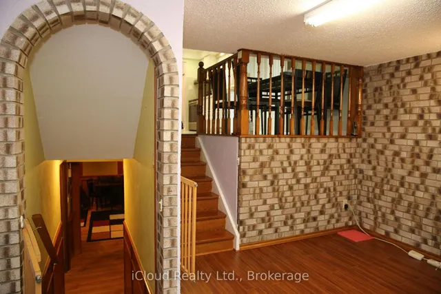 Additional image 22 of 888 Bloor St