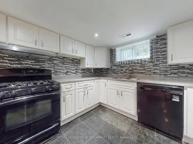 Additional image 35 of 34 Droxford Ave
