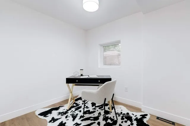 Additional image 13 of 8 Whitfield Ave