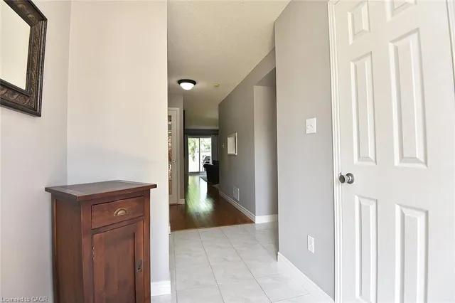 Additional image 5 of 15 Bronte Crt