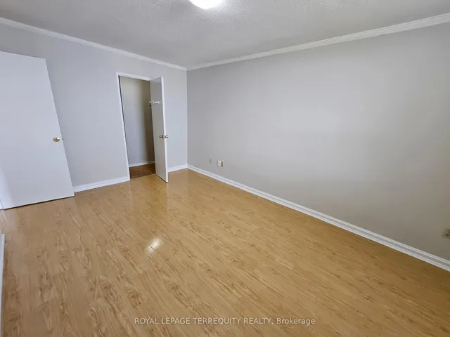 Additional image 18 of 5 Shady Gfwy Unit 1402