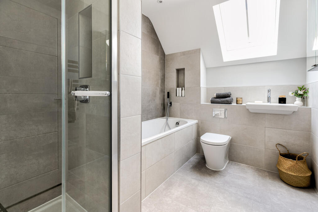 Additional image 10 of Oaklands Lane, Smallford, St. Albans, Hertfordshire, AL4