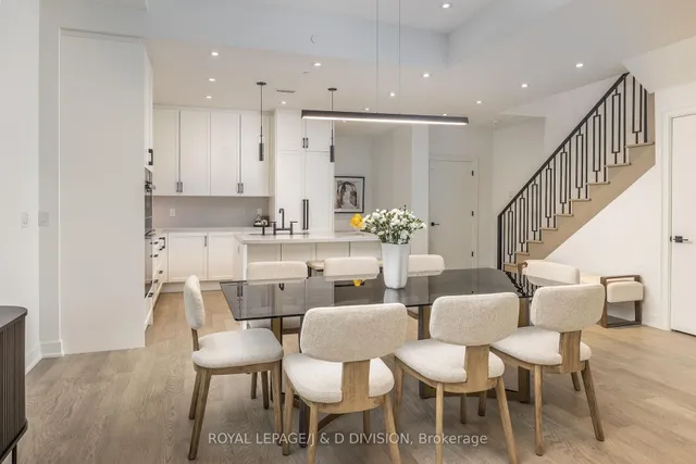 Additional image 6 of 1 Strathgowan Ave Unit TH2