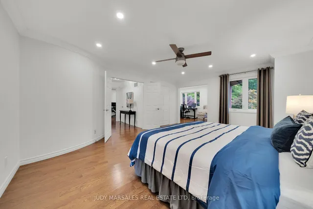 Additional image 27 of 26 Huntingwood Ave