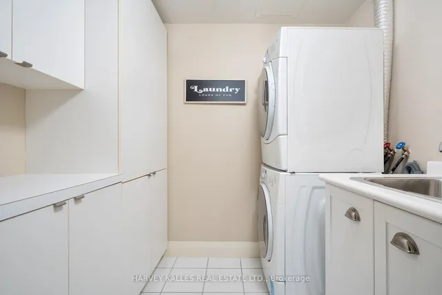 Additional image 22 of 1430 Yonge St Unit 1201