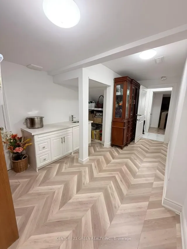 Additional image 16 of 940 Dice Way