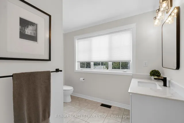 Additional image 34 of 130 Porchlight Rd