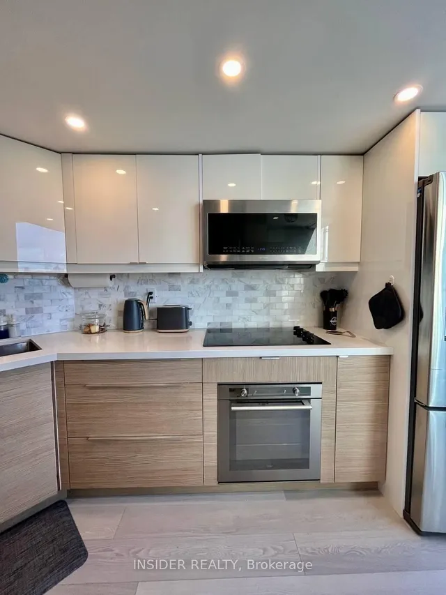 Additional image 7 of 2 Rean Dr Unit 1612