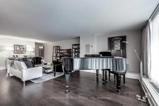 Additional image 9 of 110 Bloor St Unit 1309