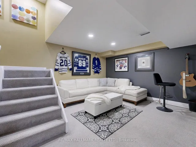 Additional image 34 of 30 Larwood Blvd