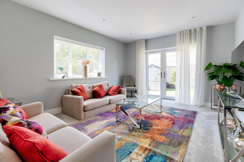 Additional image 2 of Oaklands Lane, Smallford, St. Albans, Hertfordshire, AL4
