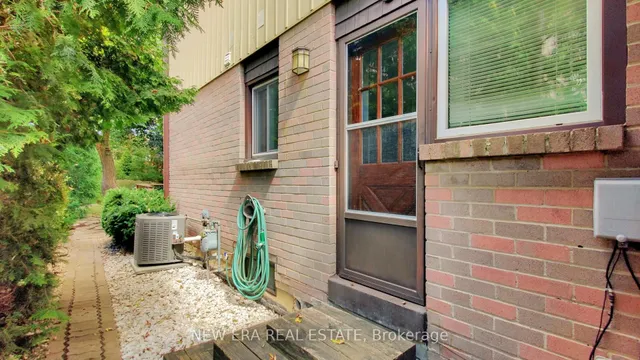 Additional image 49 of 7227 Joliette Cres