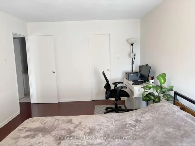 Additional image 18 of 2550 Pharmacy Ave Unit 1909