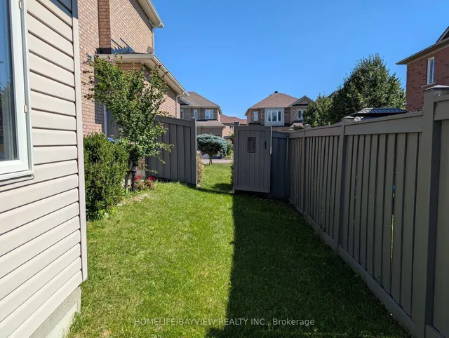 Additional image 31 of 32 Devonsleigh Dr