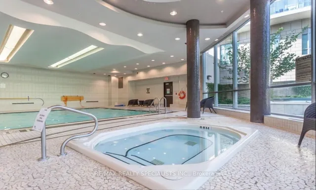 Additional image 4 of 70 Absolute Ave Unit 1306