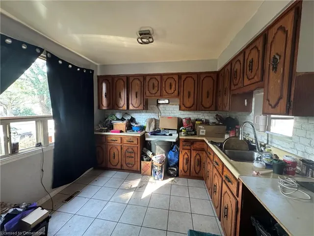 Additional image 4 of 151 East 21st St