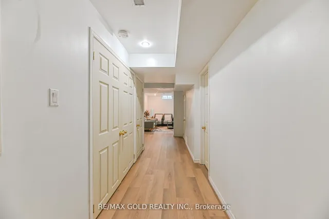 Additional image 15 of 28 Plum Hollow Crt