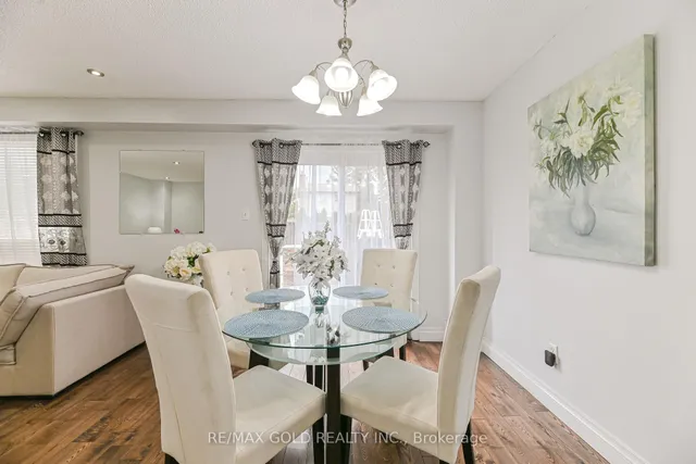 Additional image 16 of 31 Cassander Cres