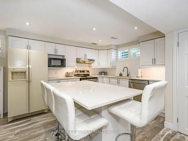 Additional image 33 of 2026 Waterbridge Dr