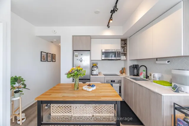 Additional image 9 of 36 Zorra St Unit 2304