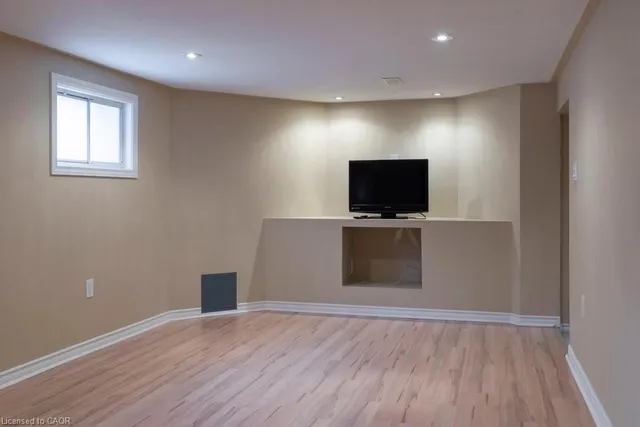 Additional image 30 of 169 East 32nd St