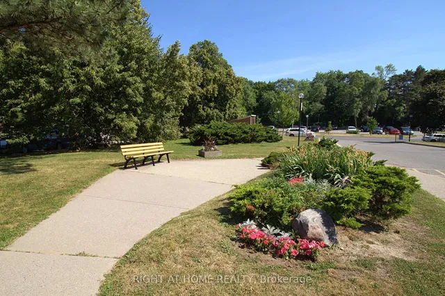 Additional image 34 of 90 Ling Rd Unit 904