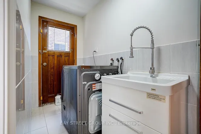 Additional image 20 of 11 Sunbird Cres