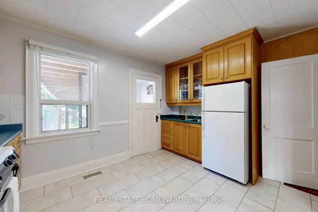 Additional image 17 of 87 Guestville Ave