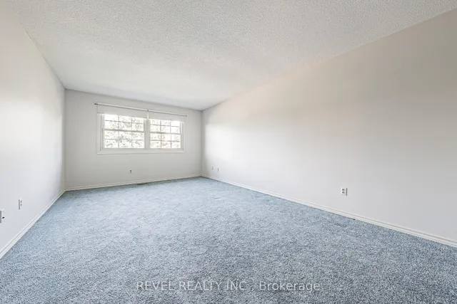 Additional image 15 of 594 Moorelands Cres