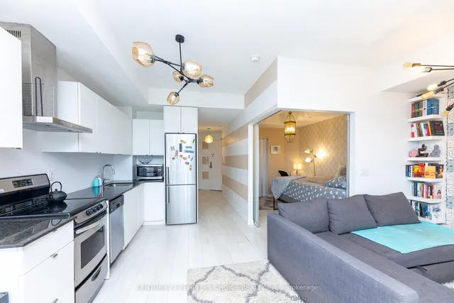 Additional image 17 of 51 East Liberty St Unit 2215