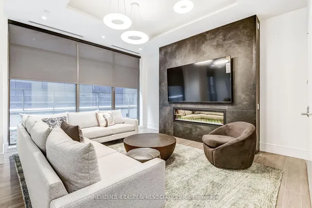 Additional image 2 of 28 Widmer St Unit 4723