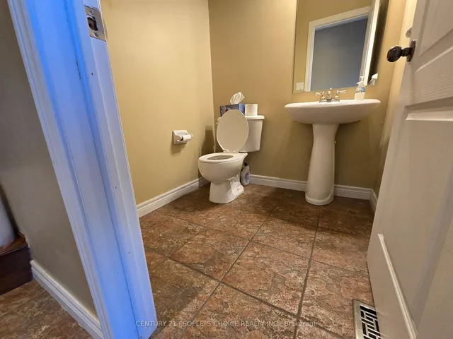 Additional image 4 of 8 Sunbeam Dr