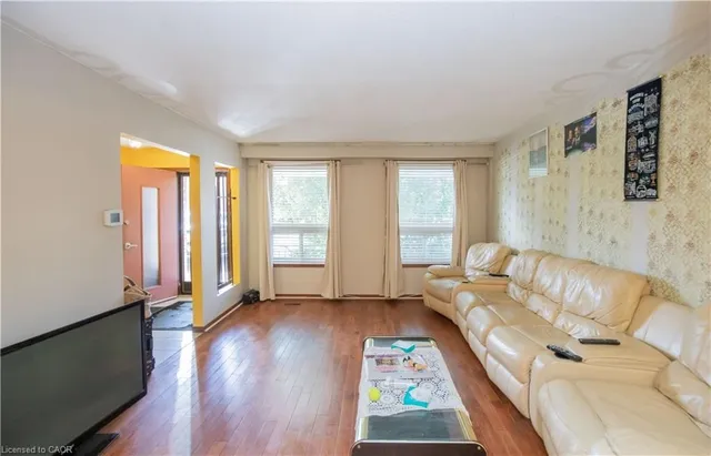 Additional image 12 of 185 Lavina Cres