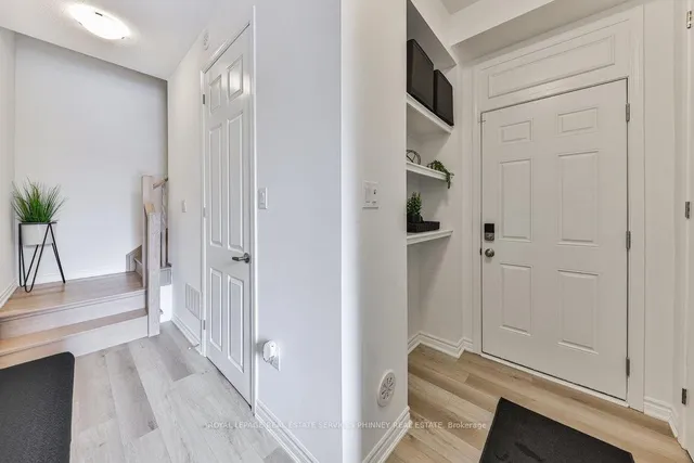 Additional image 4 of 1841 Thames Circ