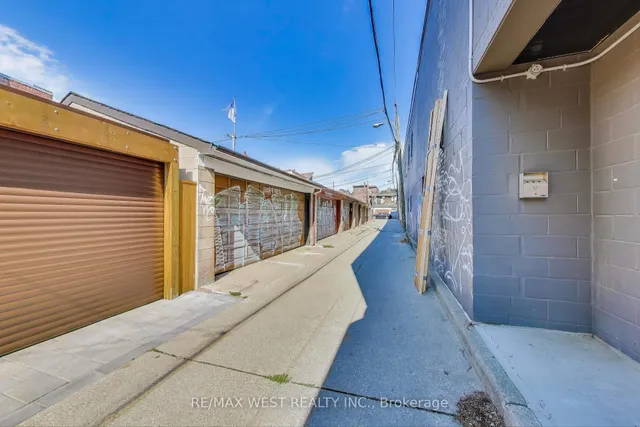 Additional image 45 of 21 Rolyat St