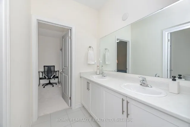 Additional image 25 of 7 Aldenham St