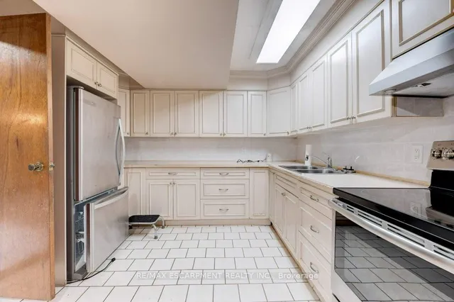 Additional image 30 of 595 Green Mountain Rd