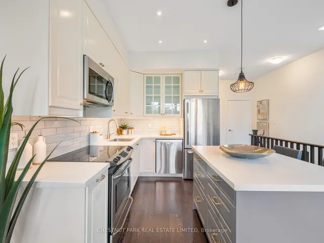 Additional image 12 of 46 Boston Ave Unit 3