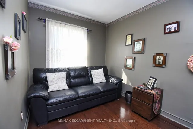 Additional image 13 of 251 East 31st St