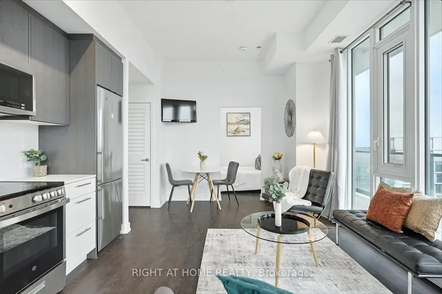 Additional image 10 of 215 Veterans Dr Unit 803